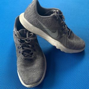 Nike Flex Trainers